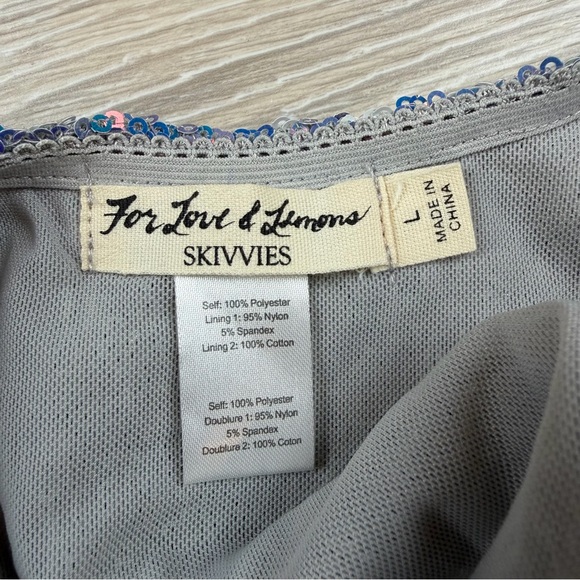 For Love And Lemons Skivvies Opal Low Plunge High Cut
Sequin Bodysuit Size L - Picture 2 of 16